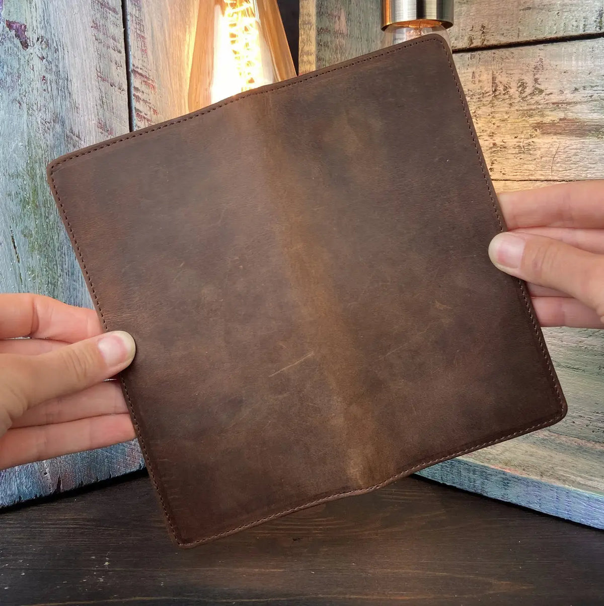 Brown Crazy Horse Leather Long Wallet – Slim Bifold for Full-Length Cash & Cards