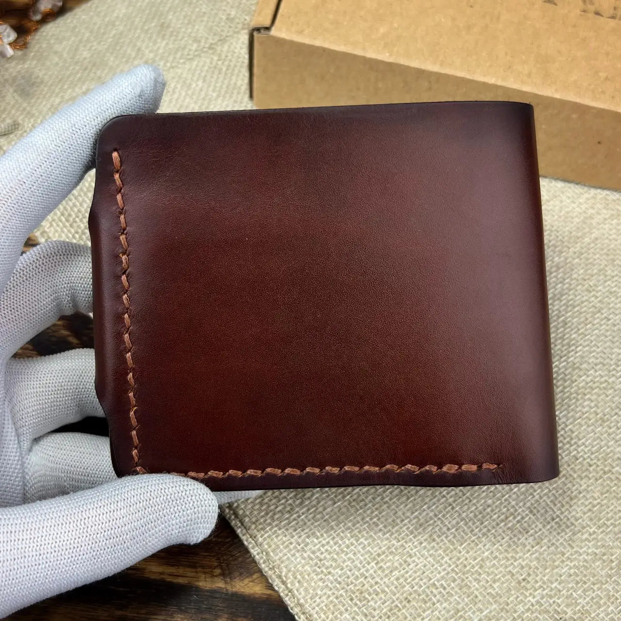 Classic Leather Bifold Wallet with Coin Pocket and Snap Closure - Hand Stitched - Tsar Art