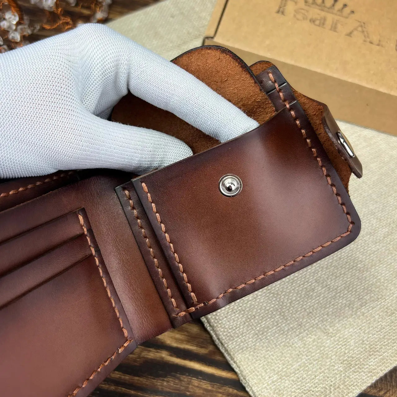 Classic Leather Bifold Wallet with Coin Pocket and Snap Closure - Hand Stitched - Tsar Art