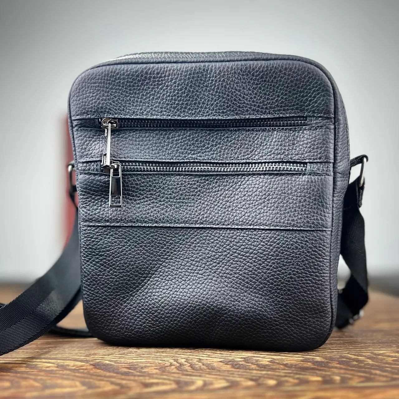 Men’s Genuine Flotar Leather Crossbody Bag – Black