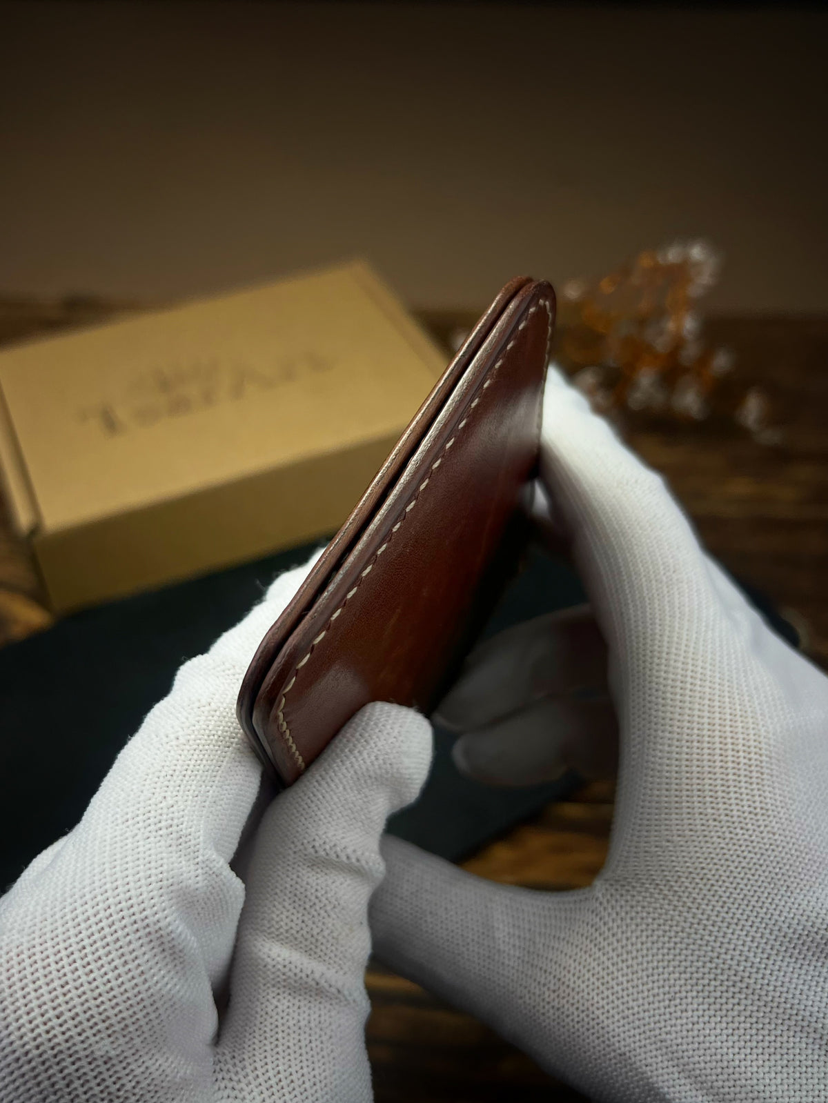 Wax-Finished Cognac Pueblo Leather Money Clip – Beige Hand-Stitched Wallet